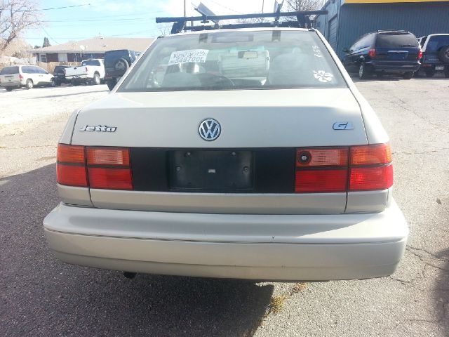 1997 Volkswagen Jetta S Sedan