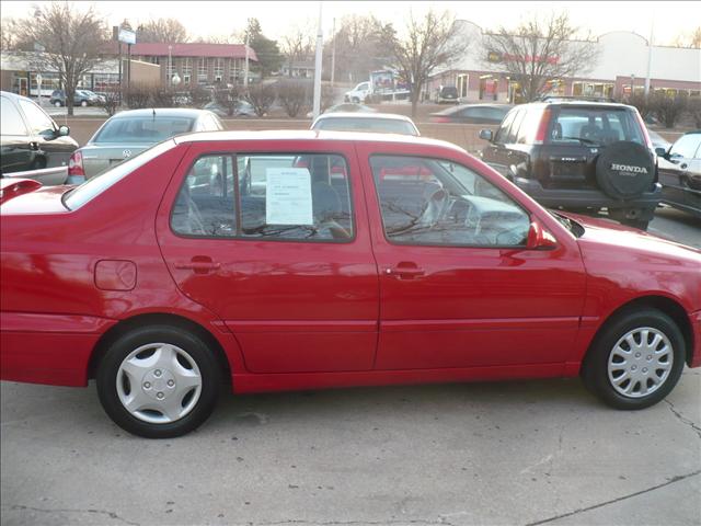 1997 Volkswagen Jetta R/T AWD