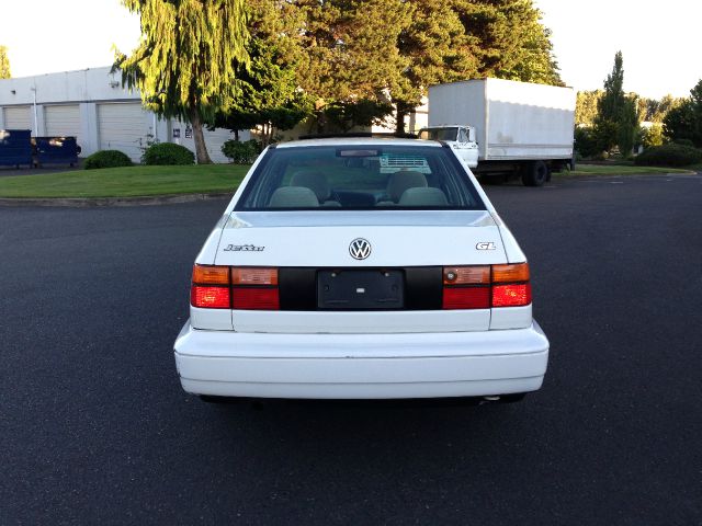 1998 Volkswagen Jetta S Sedan