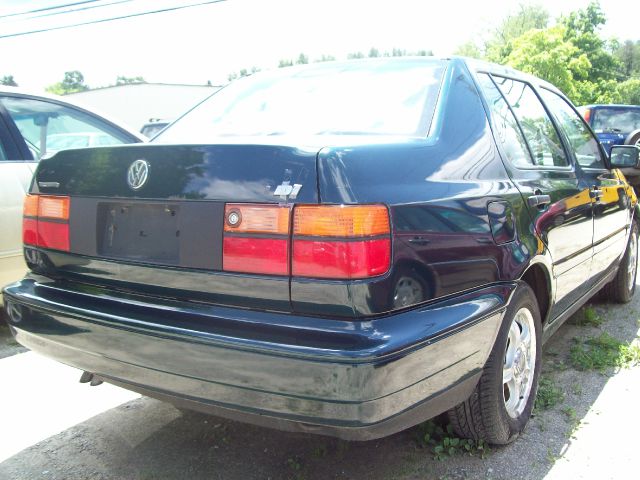 1998 Volkswagen Jetta CD With MP3