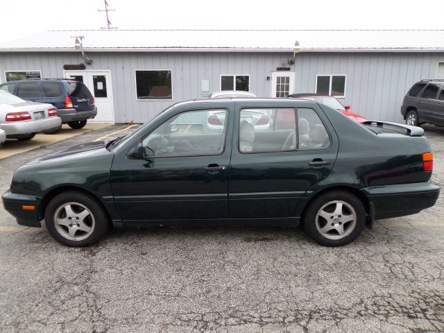 1998 Volkswagen Jetta CD With MP3