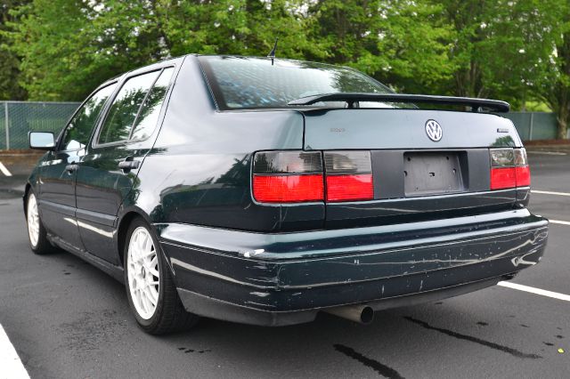 1998 Volkswagen Jetta SE Crew Cab 4WD FFV