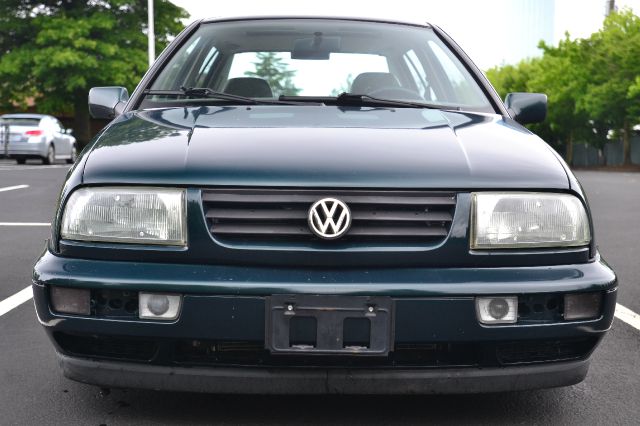 1998 Volkswagen Jetta SE Crew Cab 4WD FFV