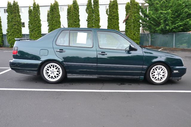 1998 Volkswagen Jetta SE Crew Cab 4WD FFV