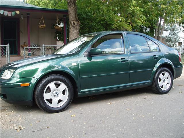 1999 Volkswagen Jetta FWD 4dr Sport