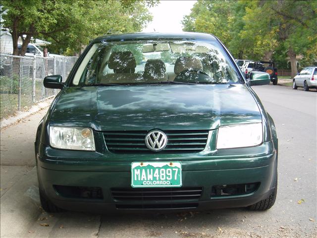 1999 Volkswagen Jetta FWD 4dr Sport