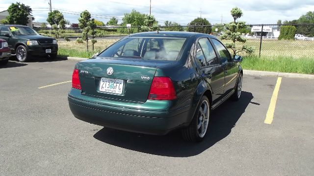 1999 Volkswagen Jetta FX4 Off-road Pickup 4D 6 Ft