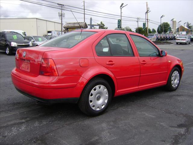 1999 Volkswagen Jetta FWD 4dr Sport