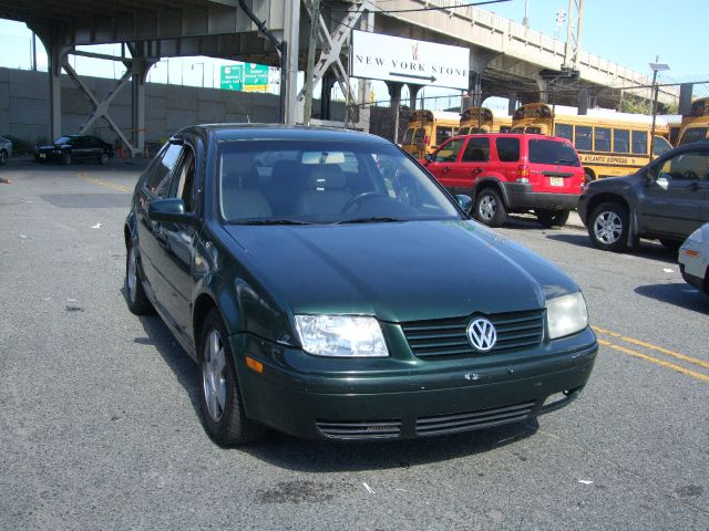 1999 Volkswagen Jetta Quad Cab 4x2 Shortbox XLT