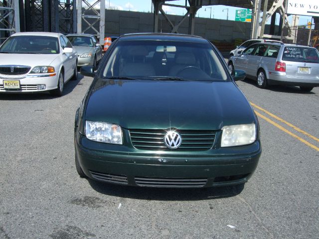 1999 Volkswagen Jetta Quad Cab 4x2 Shortbox XLT