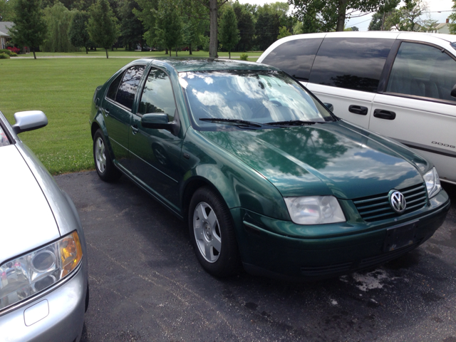 1999 Volkswagen Jetta Quad Cab 4x2 Shortbox XLT