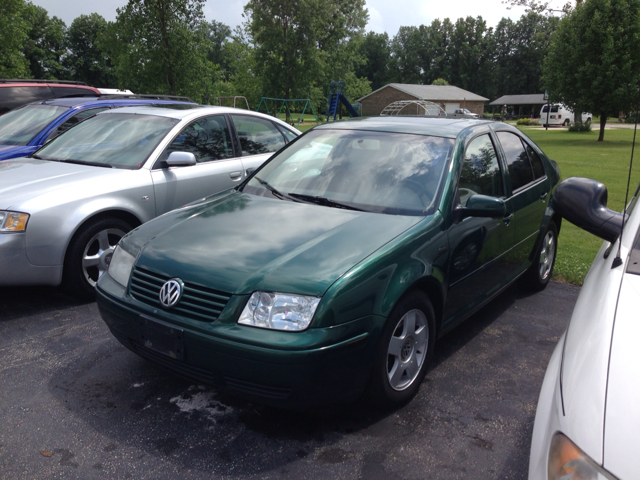 1999 Volkswagen Jetta Quad Cab 4x2 Shortbox XLT