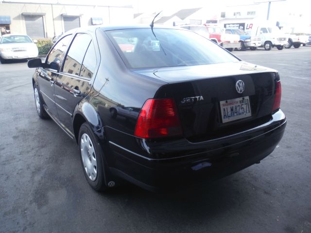 1999 Volkswagen Jetta I-4 Manual