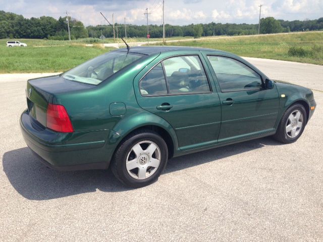 1999 Volkswagen Jetta Quad Cab 4x2 Shortbox XLT