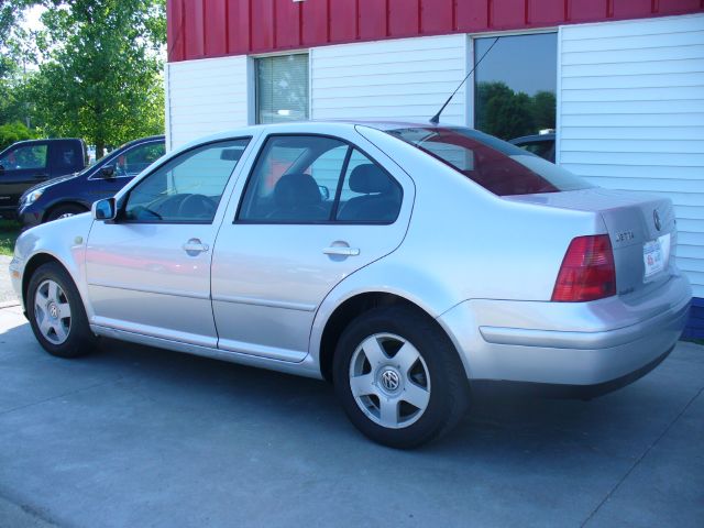 1999 Volkswagen Jetta FX4 Off-road Pickup 4D 6 Ft