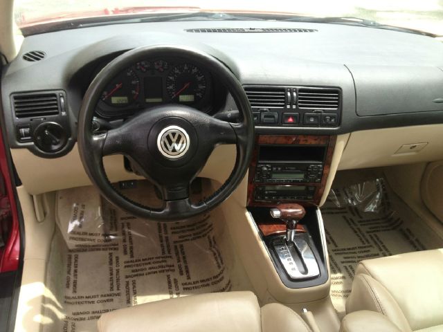 1999 Volkswagen Jetta SE Crew Cab 4WD FFV