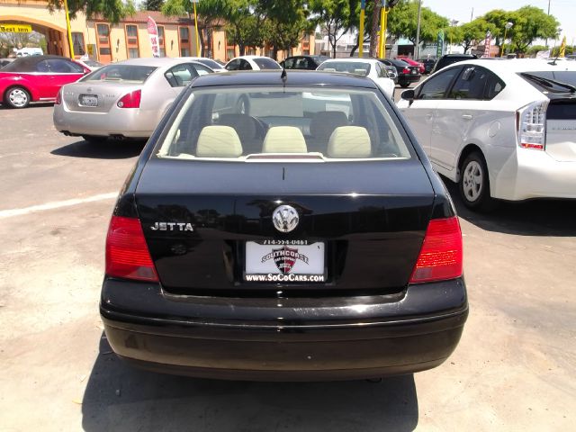 2000 Volkswagen Jetta I-4 Manual