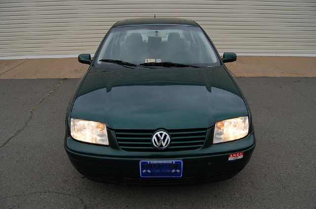 2000 Volkswagen Jetta Quad Cab 4x2 Shortbox XLT