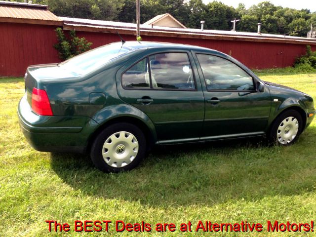 2000 Volkswagen Jetta Quad Cab 4x2 Shortbox XLT