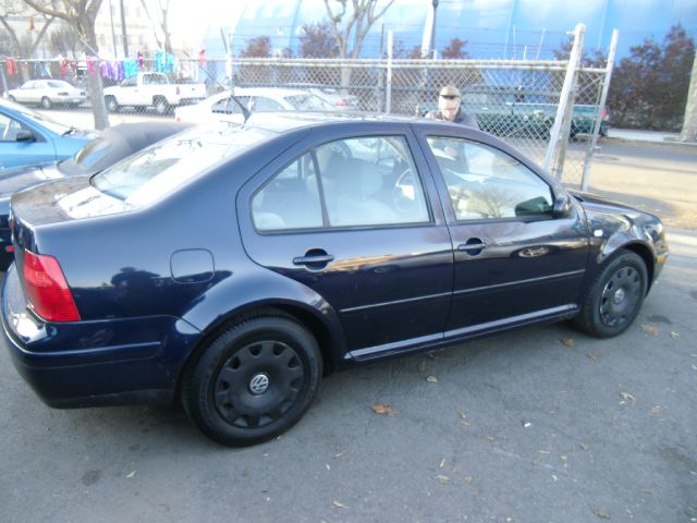 2000 Volkswagen Jetta I-4 Manual