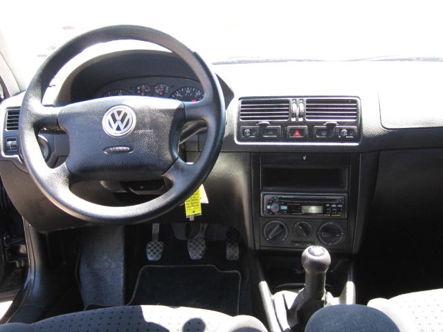 2000 Volkswagen Jetta FX4 Off-road Pickup 4D 6 Ft