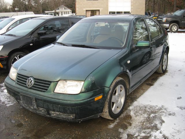 2000 Volkswagen Jetta Quad Cab 4x2 Shortbox XLT