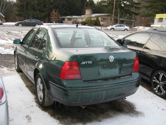 2000 Volkswagen Jetta Quad Cab 4x2 Shortbox XLT