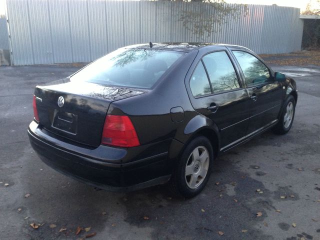 2000 Volkswagen Jetta Quad Cab 4x2 Shortbox XLT