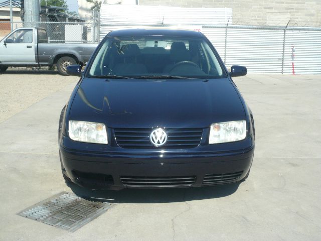 2000 Volkswagen Jetta I-4 Manual