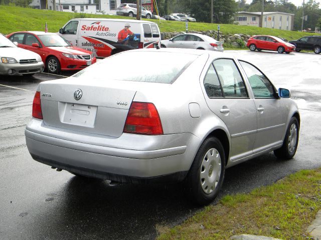 2000 Volkswagen Jetta FX4 Off-road Pickup 4D 6 Ft