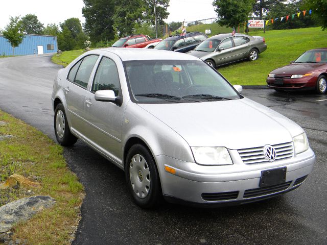 2000 Volkswagen Jetta FX4 Off-road Pickup 4D 6 Ft