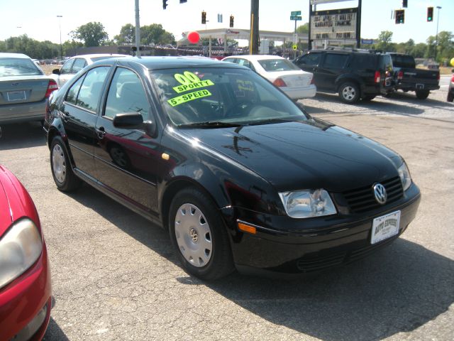 2000 Volkswagen Jetta Quad Cab 4x2 Shortbox XLT