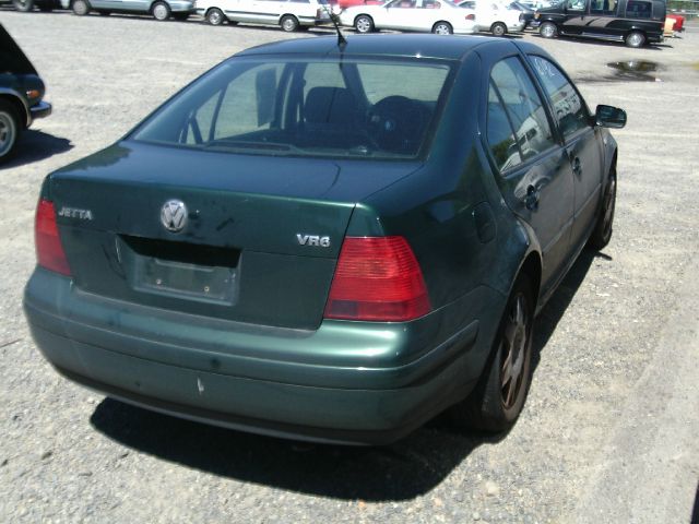 2000 Volkswagen Jetta FX4 Off-road Pickup 4D 6 Ft