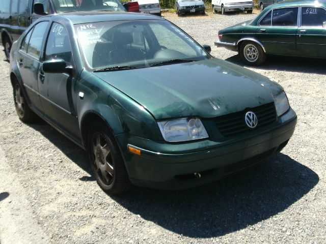 2000 Volkswagen Jetta FX4 Off-road Pickup 4D 6 Ft