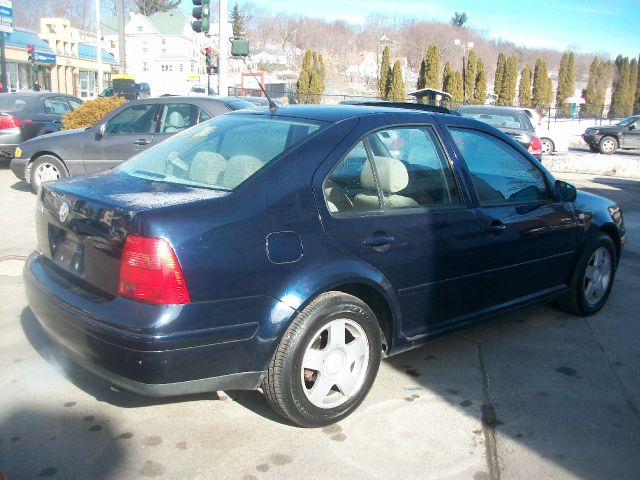 2000 Volkswagen Jetta Quad Cab 4x2 Shortbox XLT