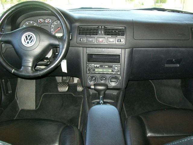 2000 Volkswagen Jetta FX4 Off-road Pickup 4D 6 Ft