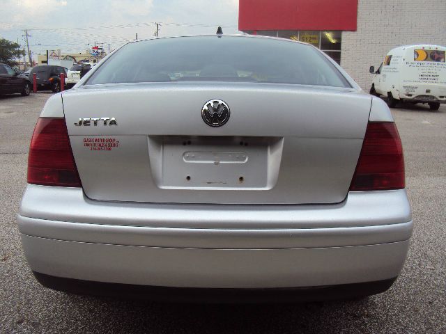 2000 Volkswagen Jetta Quad Cab 4x2 Shortbox XLT