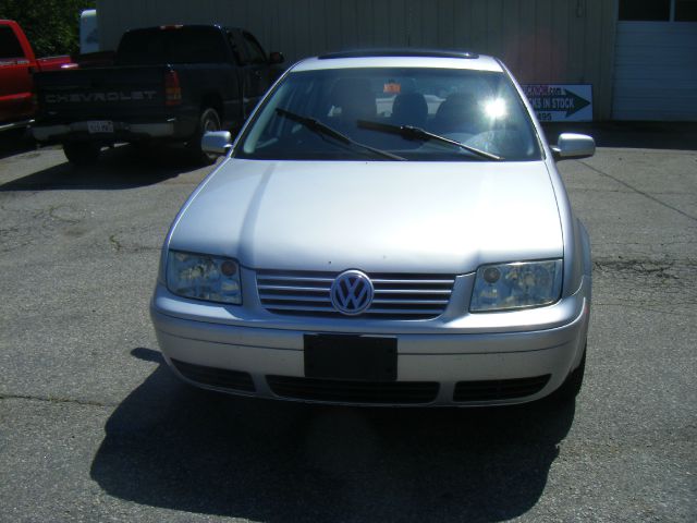 2000 Volkswagen Jetta 4dr 4WD SLE 4x4 SUV