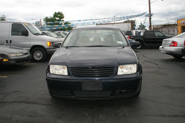 2000 Volkswagen Jetta I-4 Manual