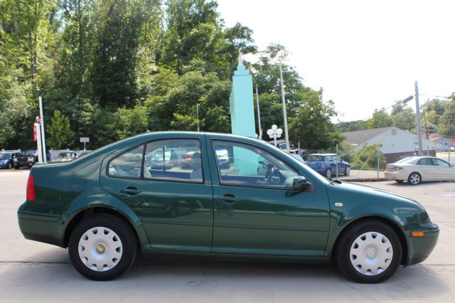 2000 Volkswagen Jetta Quad Cab 4x2 Shortbox XLT