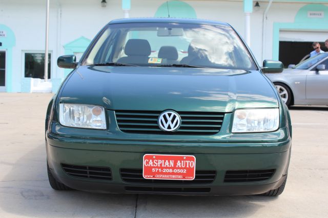 2000 Volkswagen Jetta Quad Cab 4x2 Shortbox XLT