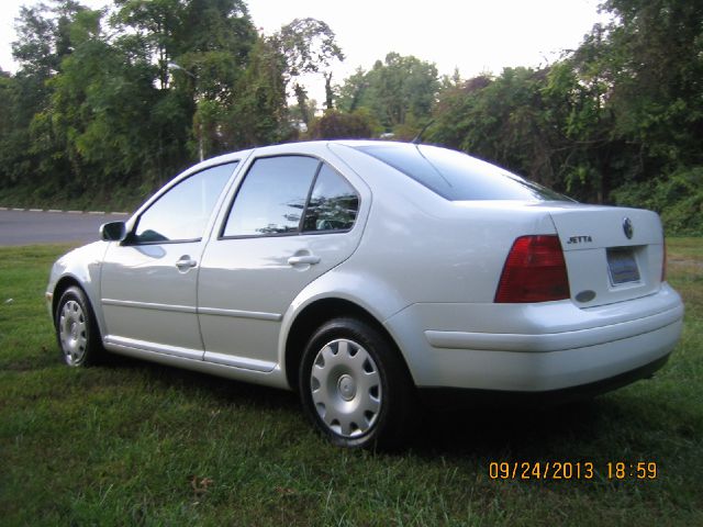 2000 Volkswagen Jetta I-4 Manual