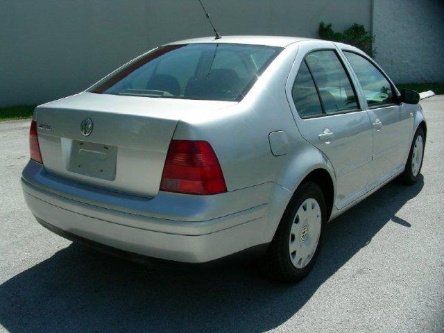 2001 Volkswagen Jetta FWD 4dr Sport