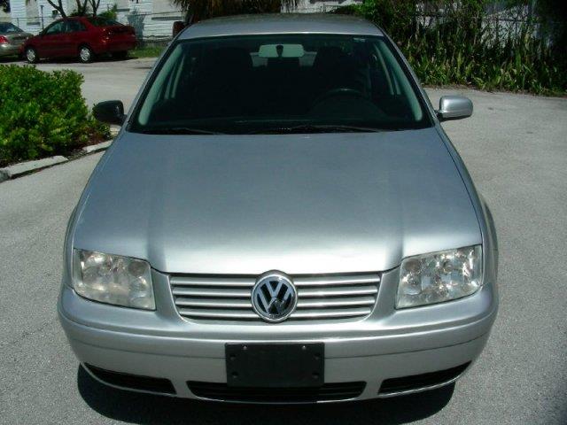 2001 Volkswagen Jetta FWD 4dr Sport