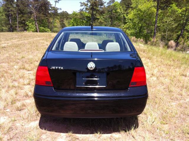 2001 Volkswagen Jetta FWD 4dr Sport