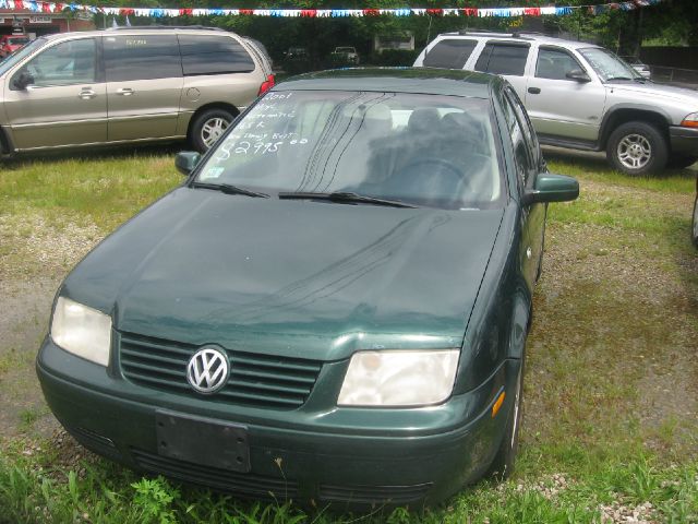 2001 Volkswagen Jetta Quad Cab 4x2 Shortbox XLT