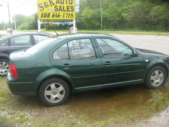 2001 Volkswagen Jetta Quad Cab 4x2 Shortbox XLT