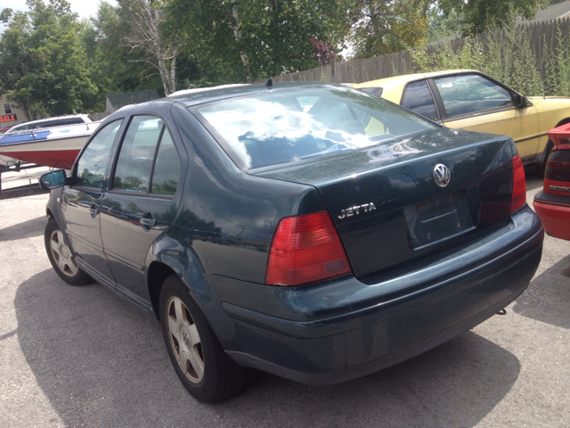 2001 Volkswagen Jetta Quad Cab 4x2 Shortbox XLT