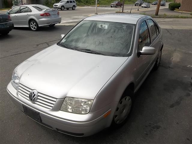 2001 Volkswagen Jetta Quad Cab 4x2 Shortbox XLT