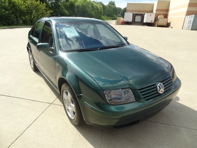 2001 Volkswagen Jetta Quad Cab 4x2 Shortbox XLT